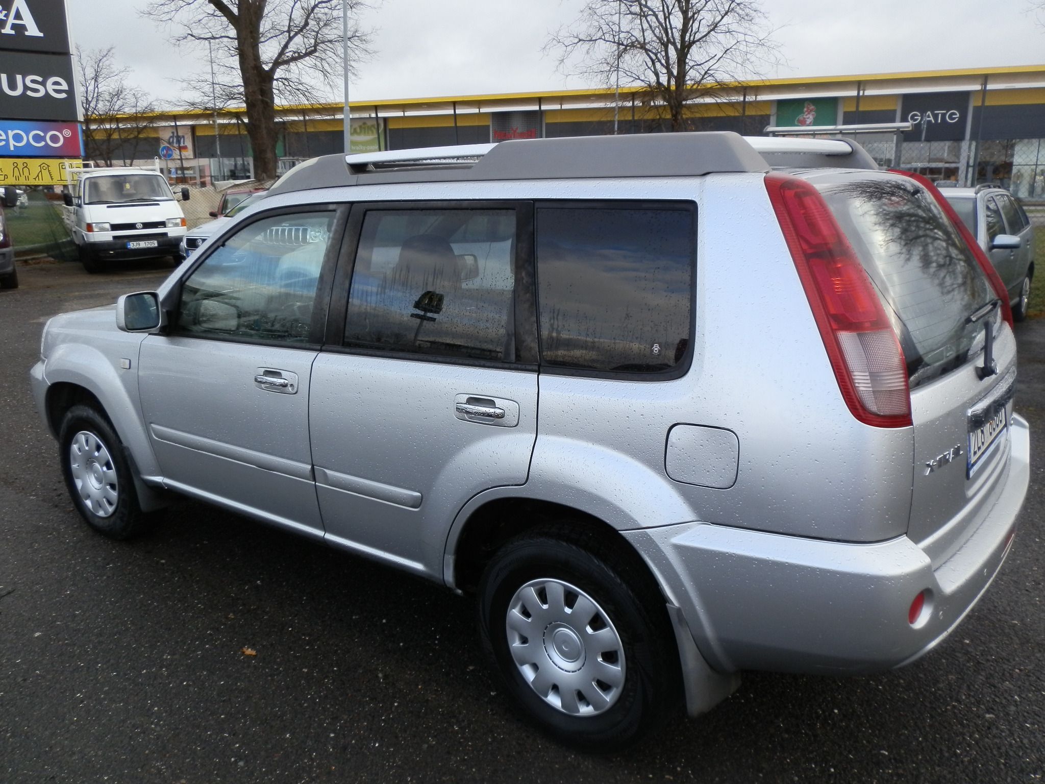 Nissan X-Trail, 2,2 dCi - fotka 3