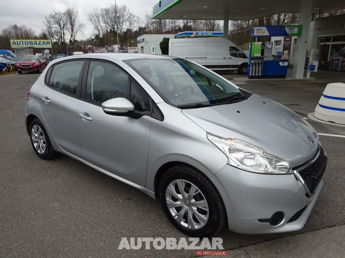 Peugeot 208, 1,2 i, GARANCE KM,nové rozvody - fotka 3