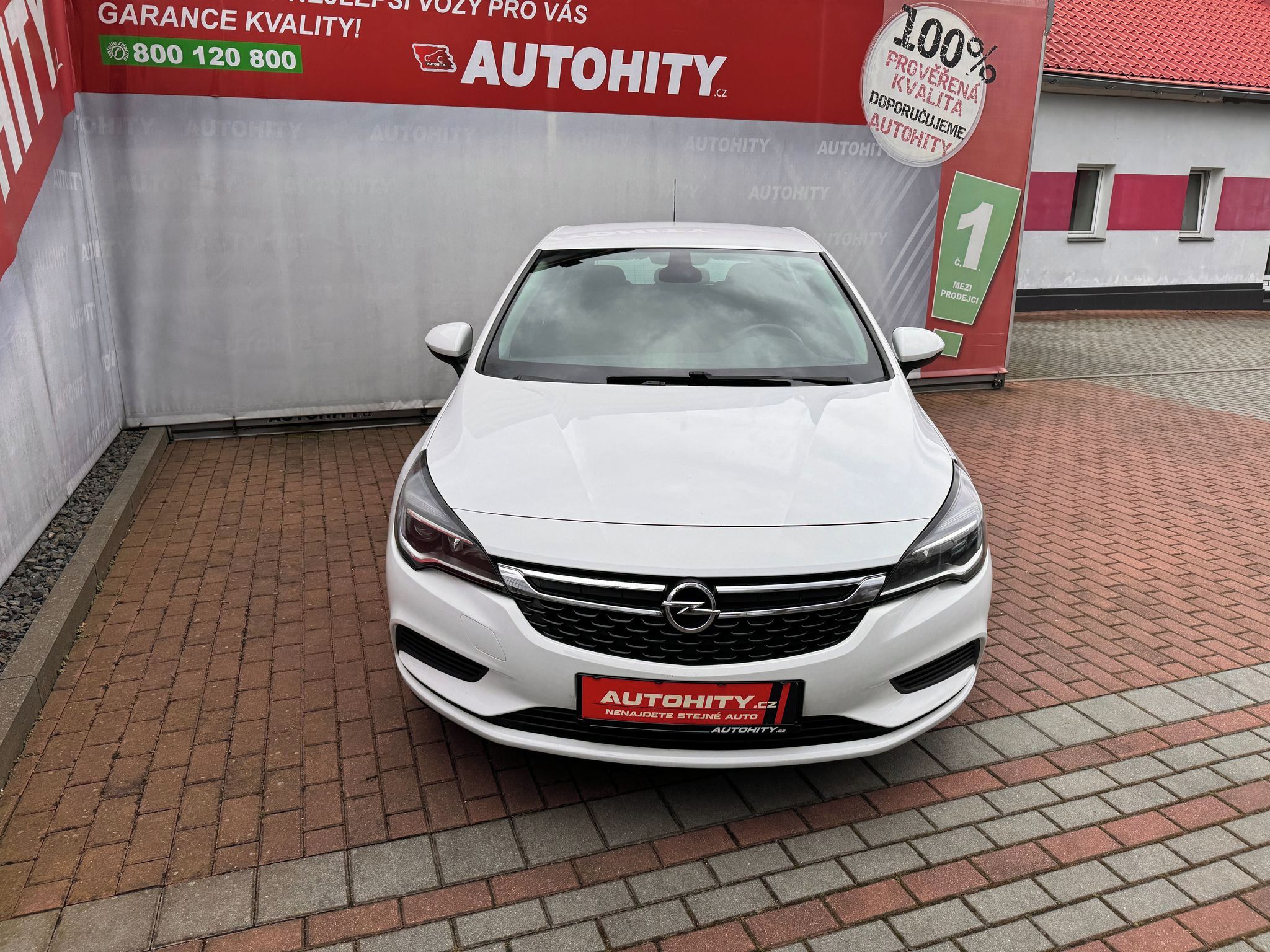 Opel Astra, 1.6 CDTi, ČR, 1.Maj - fotka 2