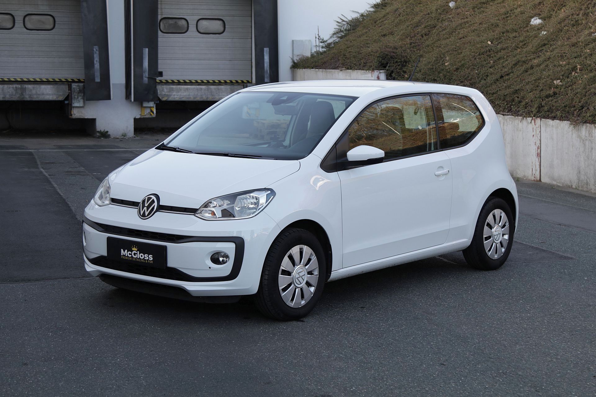 Volkswagen Up!, Klima/Kamera/DPH/Servis