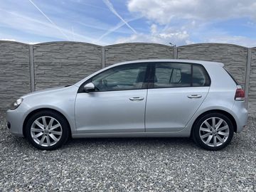 1.6TDi 105PS  6 HIGHLINE TOP!!