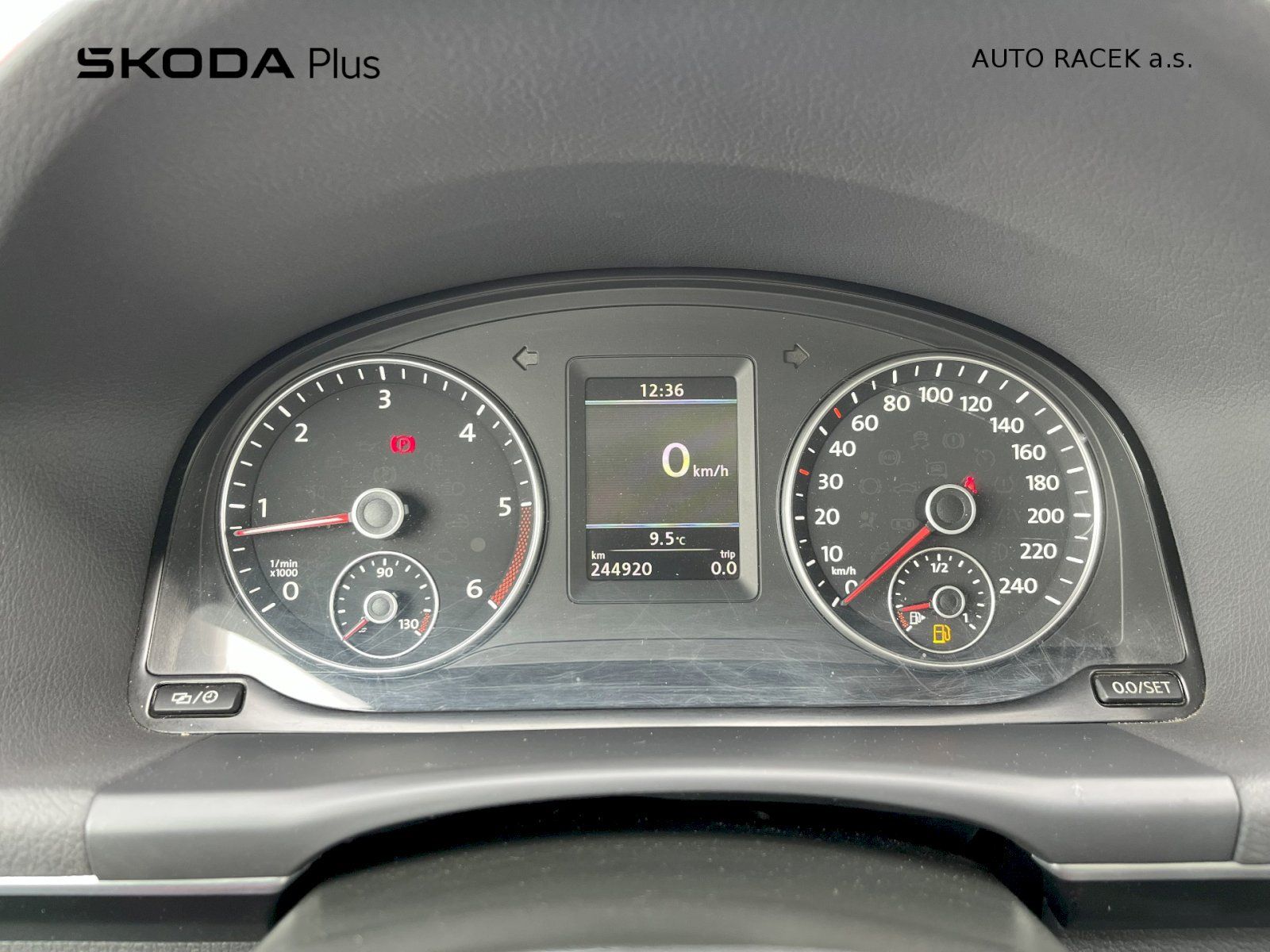 Volkswagen Touran, 2.0 TDI DPF Highline - fotka 5