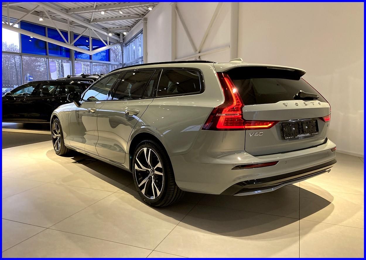 Volvo V60, B4 PLUS DARK MY26 - fotka 5