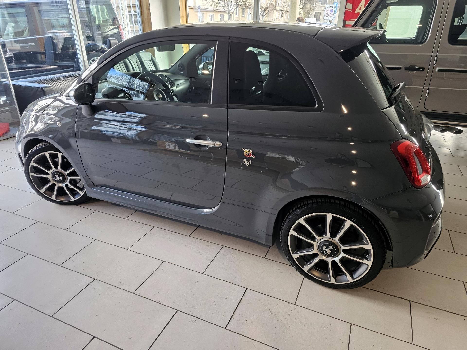 Abarth 595, TURISMO 121kW aut. kůže Beats - fotka 4
