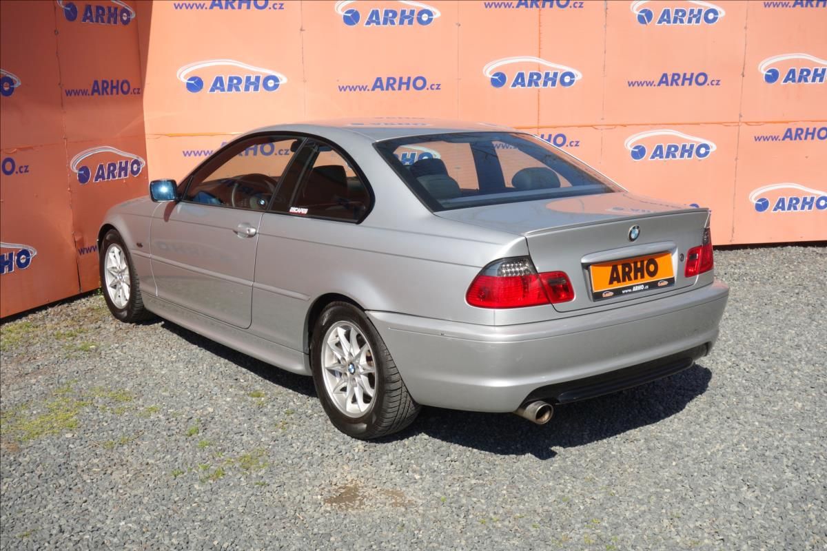 BMW Řada 3, 318 Ci, SERVISNÍ KNIHA. - fotka 5