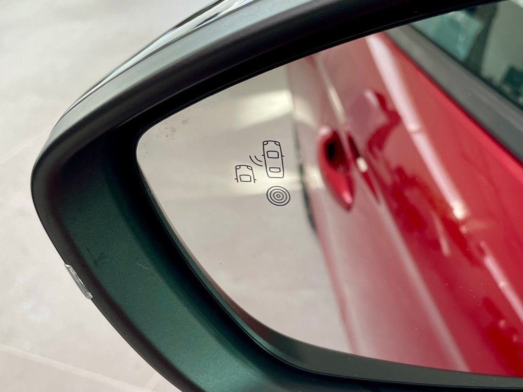 Opel Corsa, GS Hybrid 1.2 TURBO 100k - fotka 5