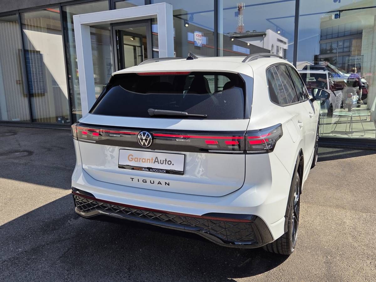 Volkswagen Tiguan, R-line 2.0 TSI 195 kW 4MOT - fotka 3
