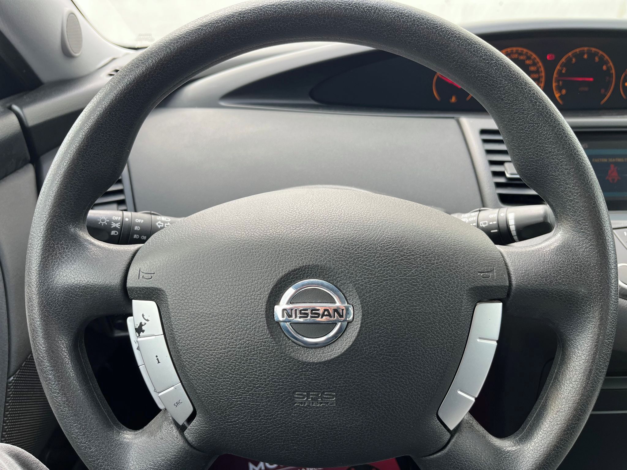 Nissan Primera, 1.8i, 85kW, Klima - fotka 6
