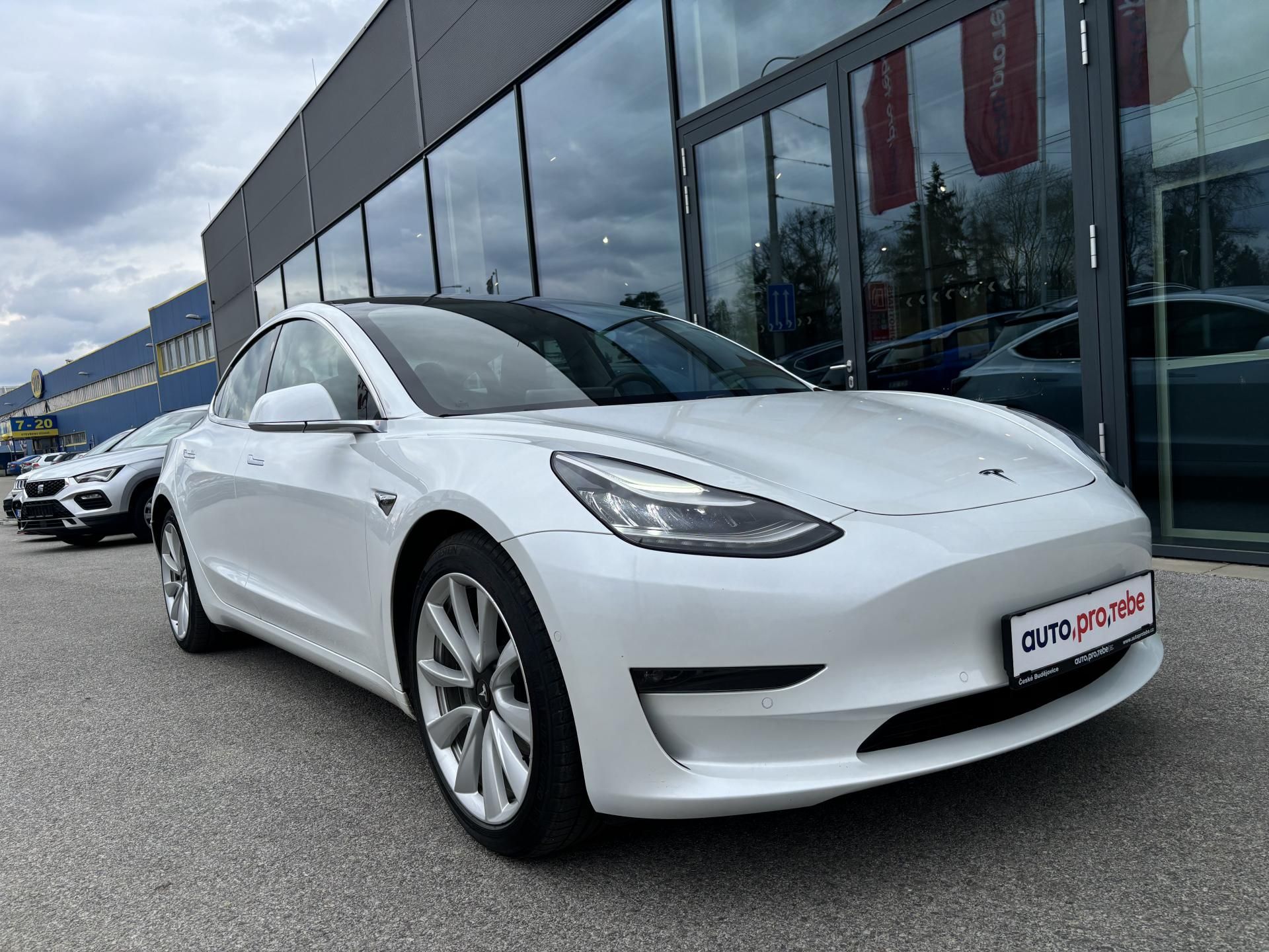 Tesla Model 3, Long Range AWD 75kWh DPH - fotka 2