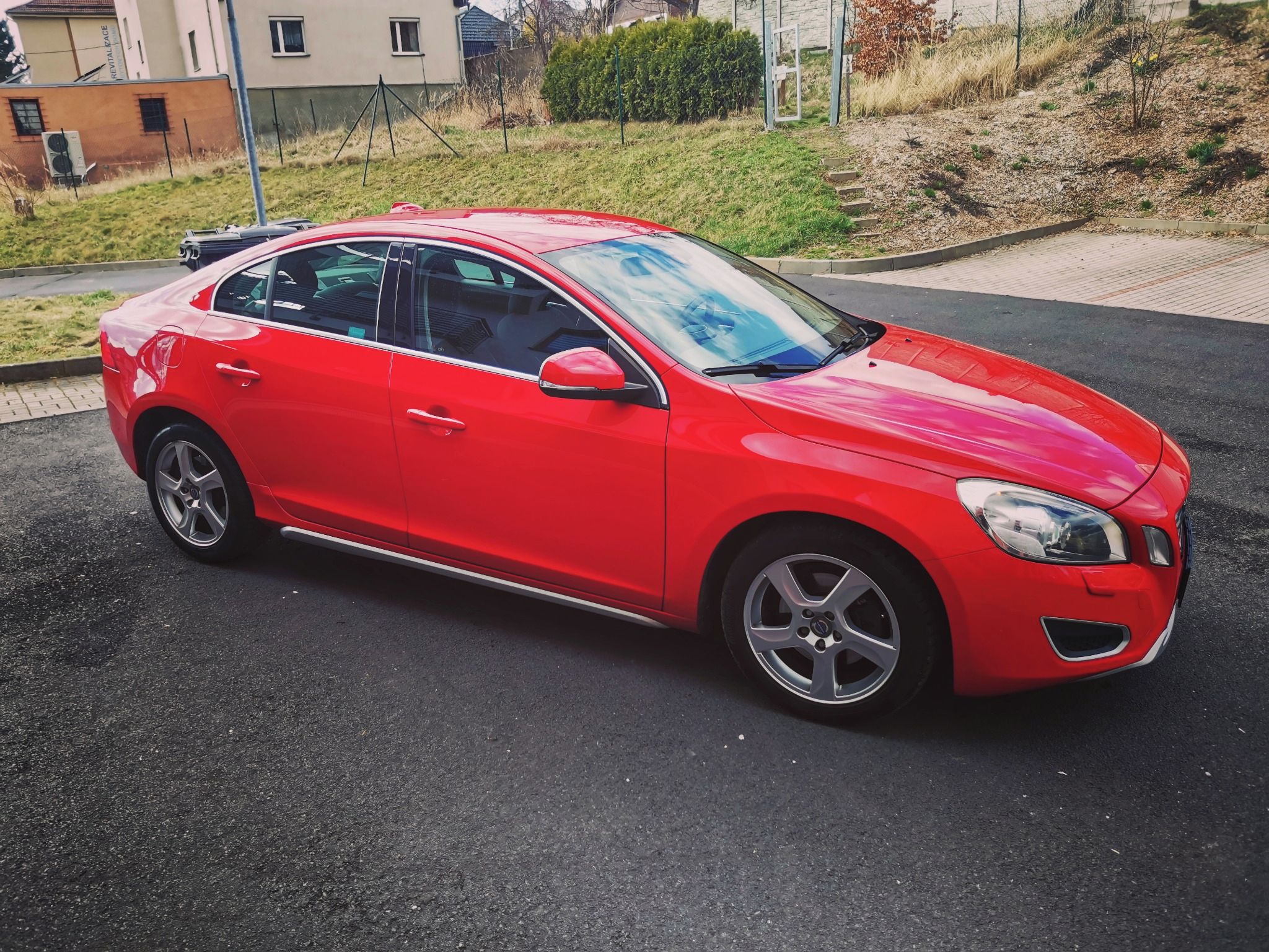 Volvo S60, 1 maj.plný servis ZÁRUKA 1 ROK - fotka 5