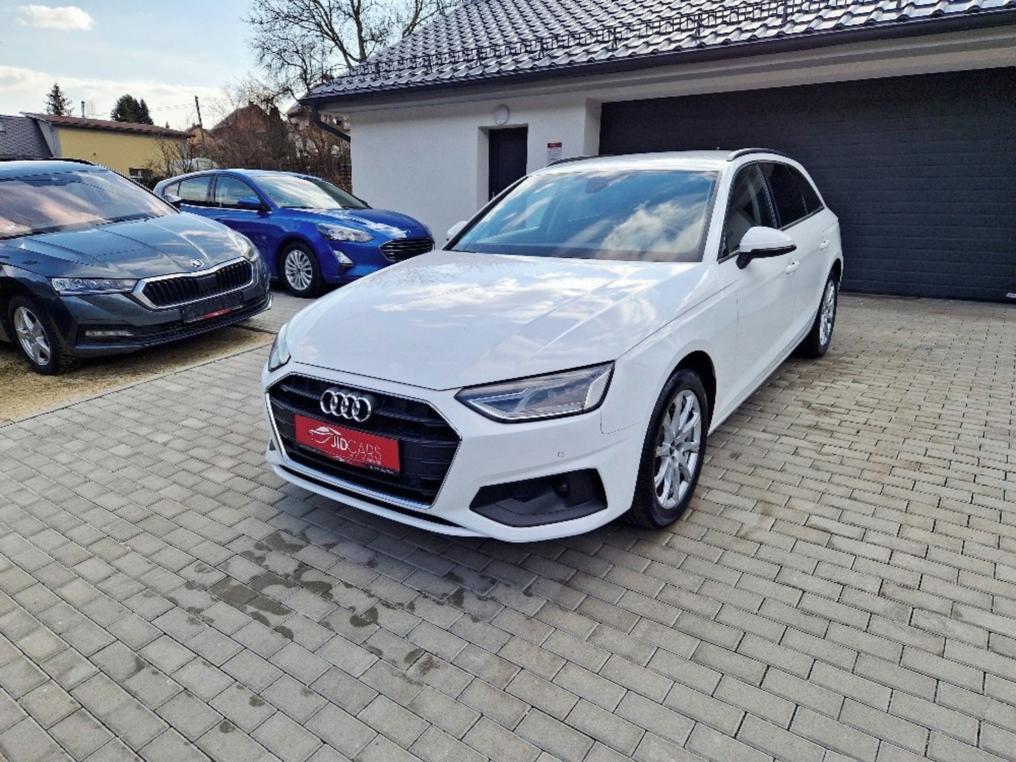 Audi A4, 2.0 TDi, nové rozvody - fotka 2