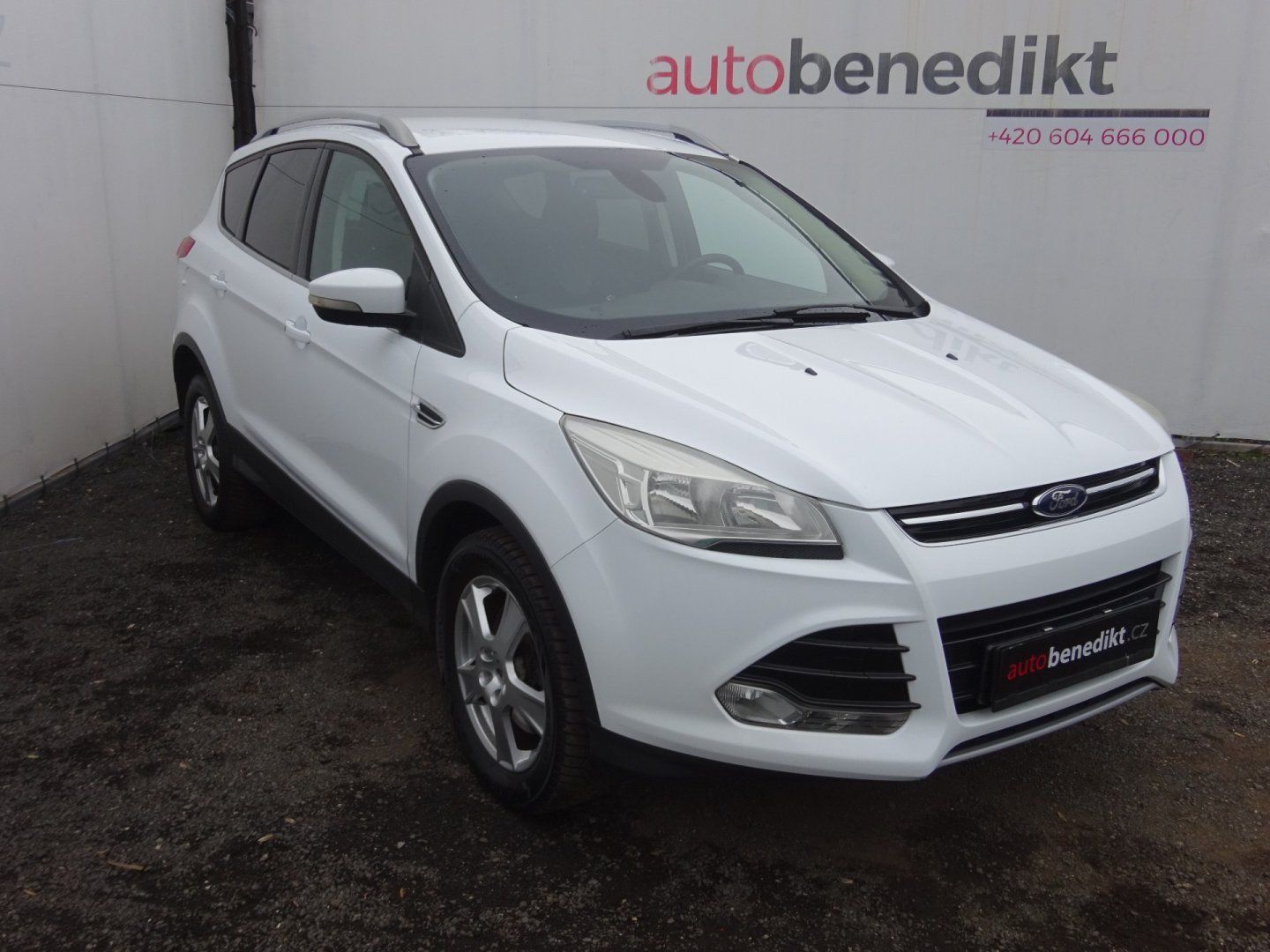 Ford Kuga, 2.0TDCi Automat 4x4 Titanium - fotka 3