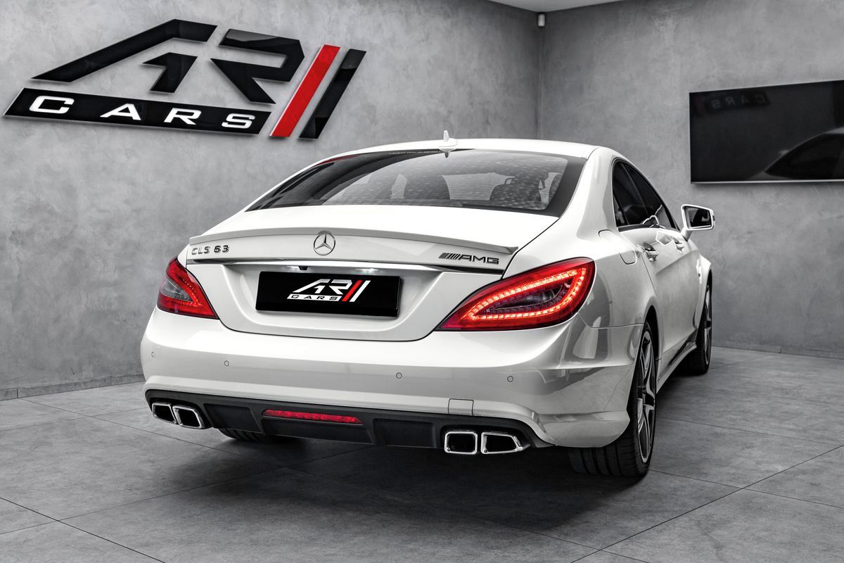Mercedes-Benz CLS, 63 AMG 4M, Designo Carbon H&K - fotka 6