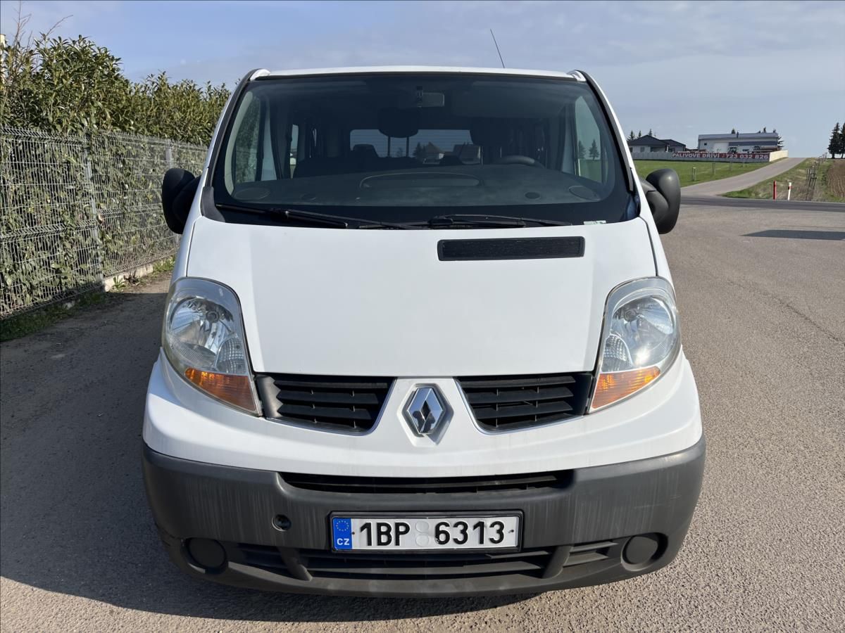 Renault Trafic, 1.9 dCi 6.MÍST STK 11/2027 - fotka 2