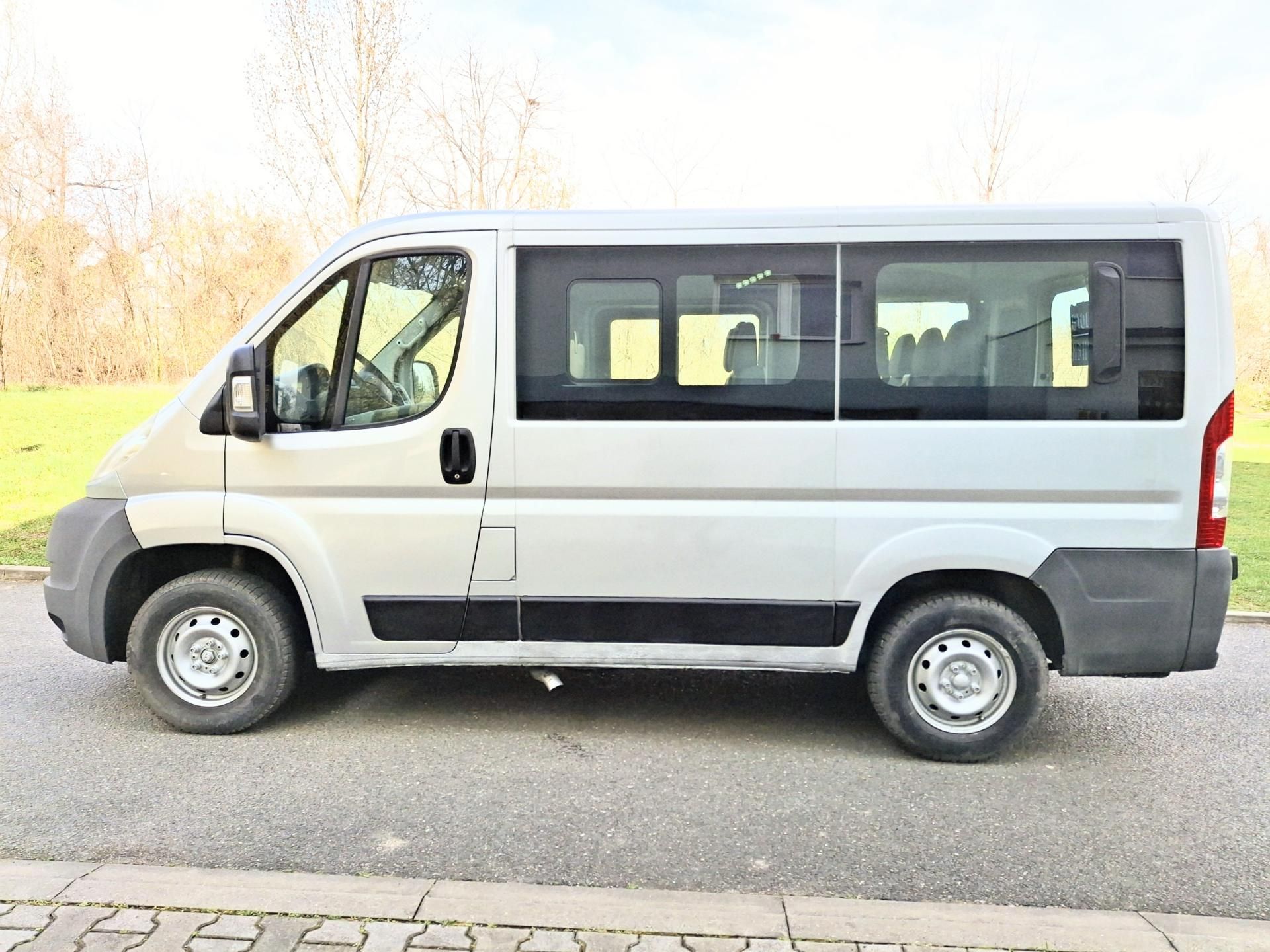 Peugeot Boxer, 3.0 HDI  9 sedadel 1. majitel - fotka 4