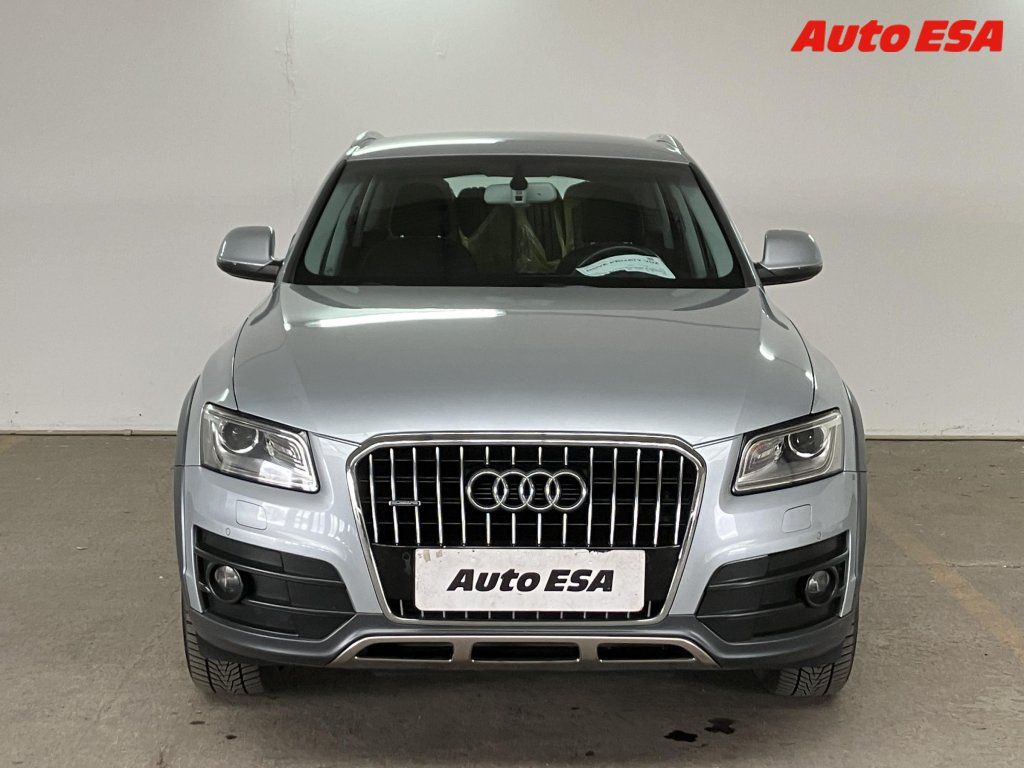 Audi Q5, 2.0TDi Quattro,ČR,AT - fotka 2