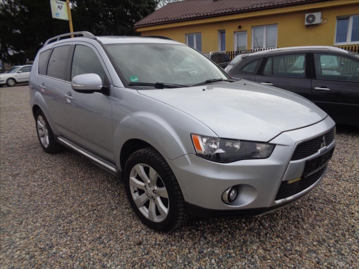 Mitsubishi Outlander, 2,2