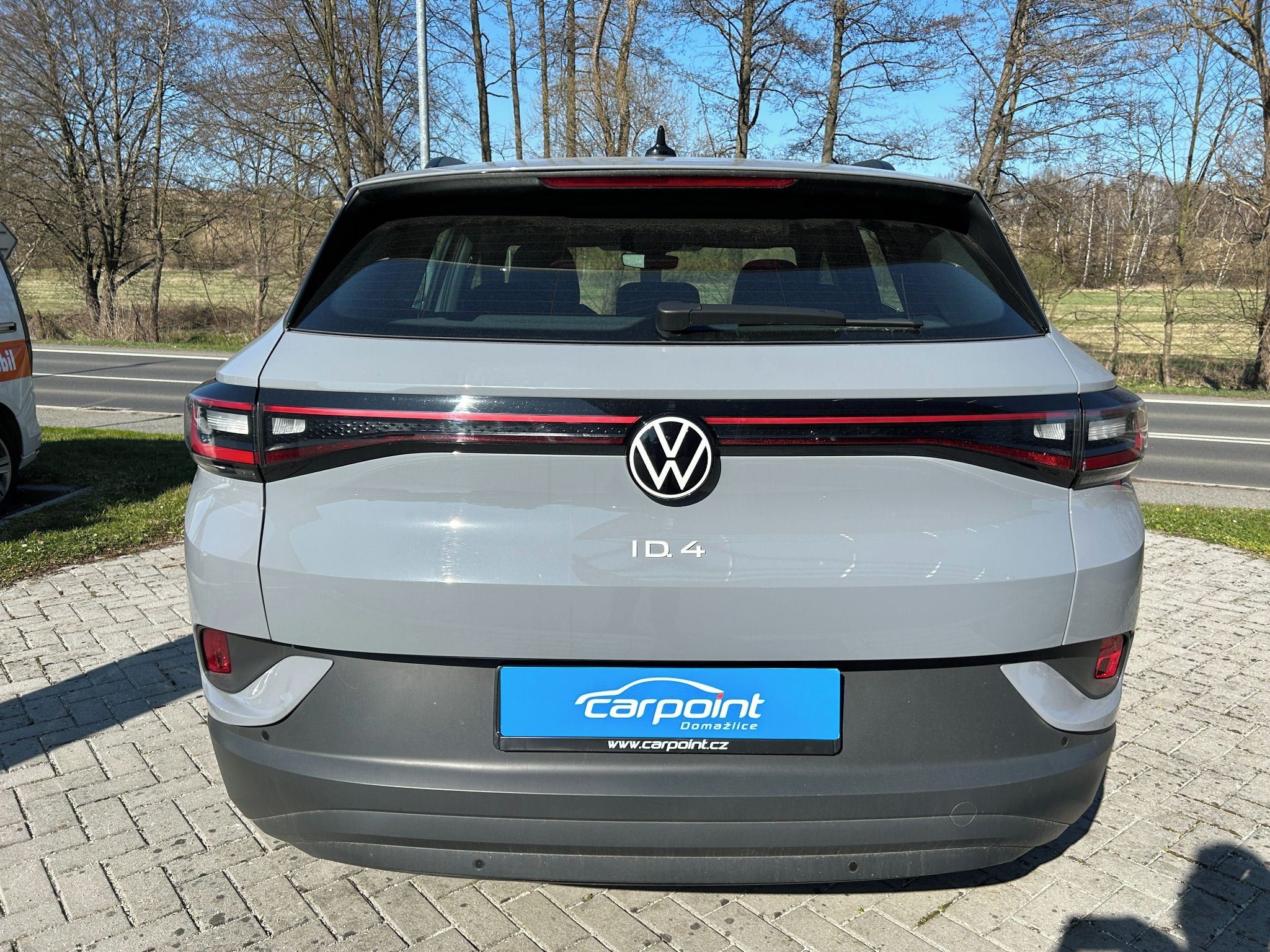 Volkswagen ID.4, Pure 109kw, 52kwh - fotka 6