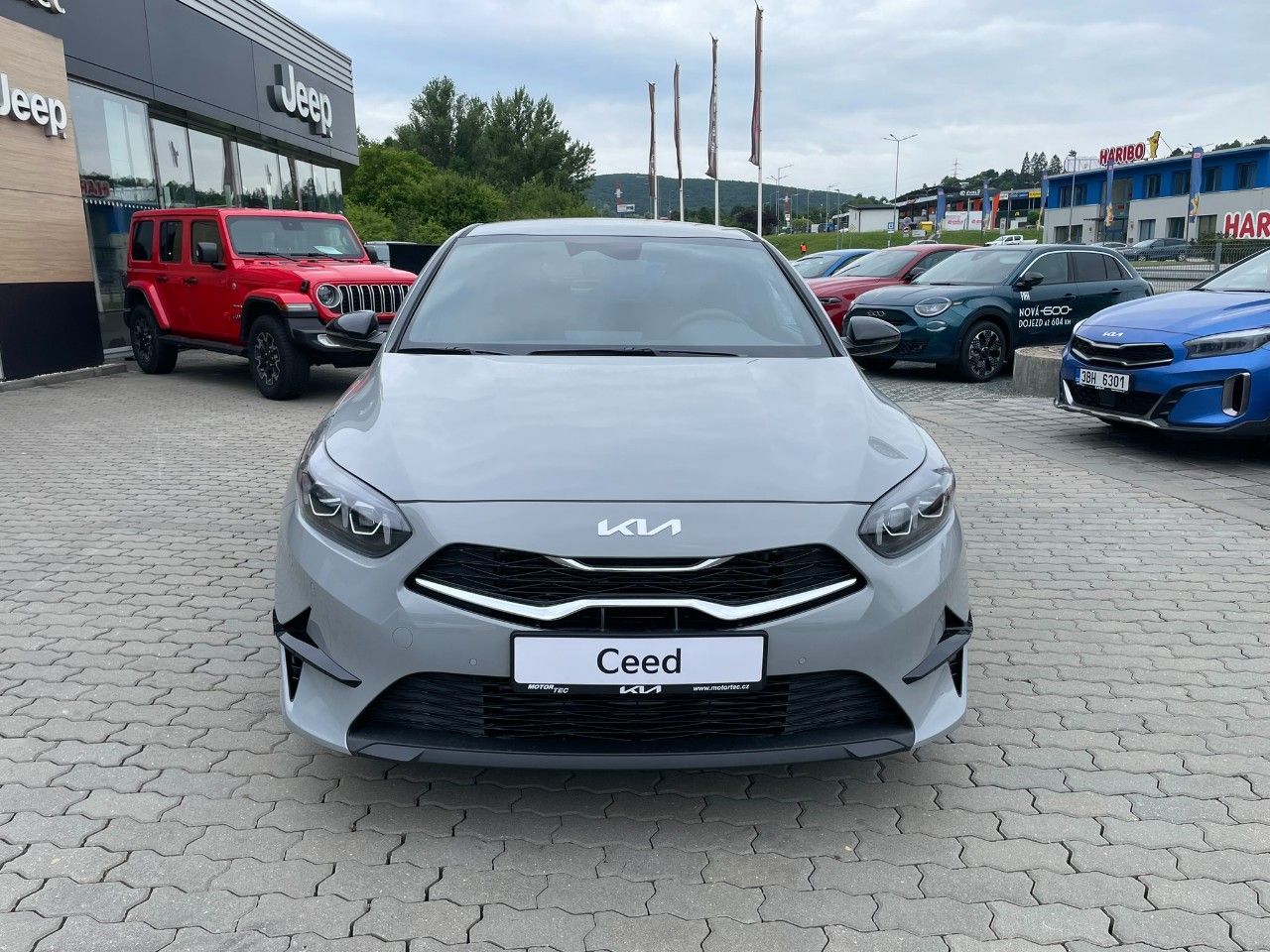 Kia Cee´d, 1,5 T-GDi GPF EDICE 30 MY25 - fotka 2