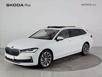 1.5TSI iV PHEV 204k Laurin a K