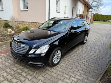 E 200/ 1,8i , Tažné , combi