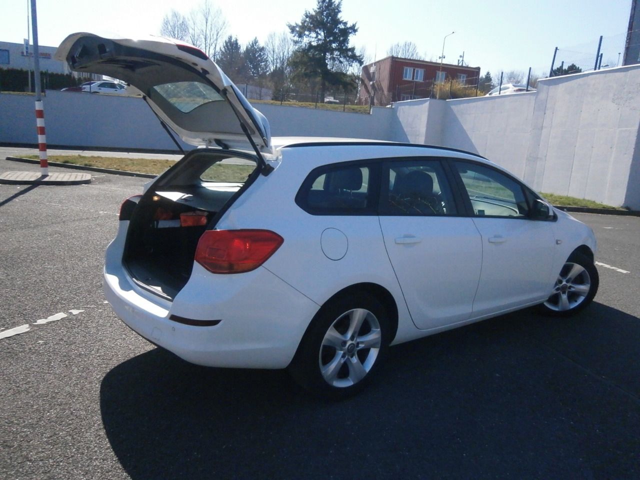 Opel Astra, 1,7CDTI  81kW DIGI KLIMA - fotka 6