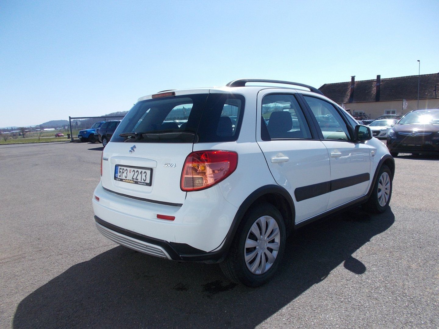 Suzuki SX4, 1.6 DDiS - fotka 5