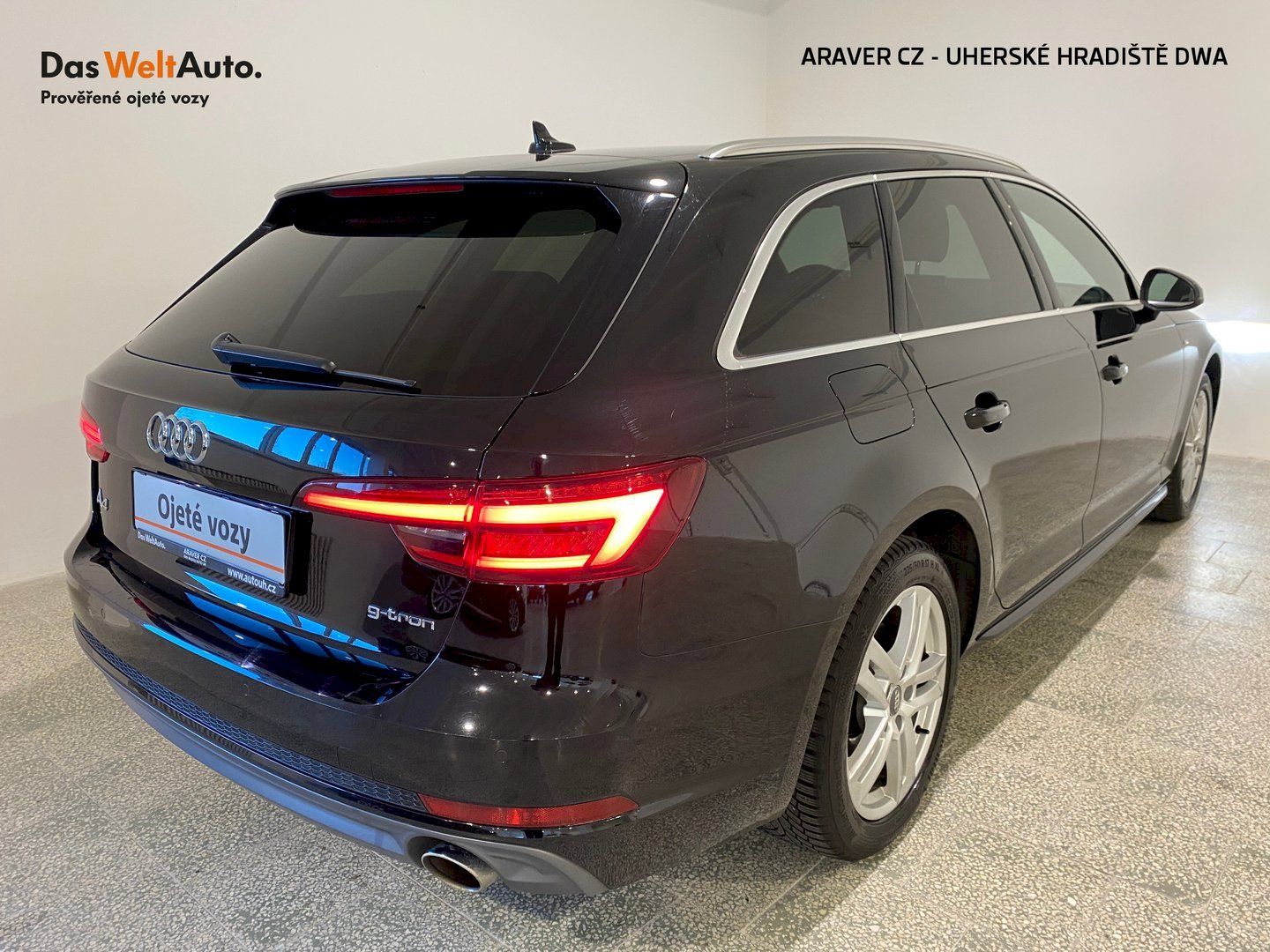 Audi A4 Avant, 2.0 TFSI 125kW G-Tron - fotka 2
