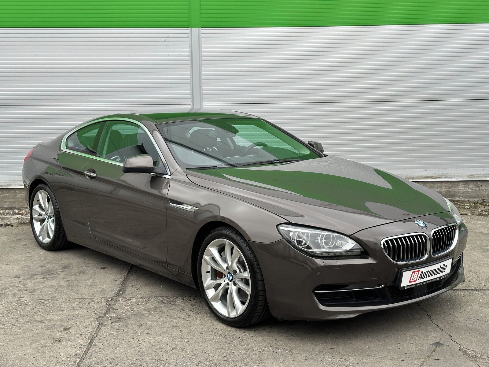 BMW Řada 6, 640d Coupé 8AT 230kW Head-Up A - fotka 3