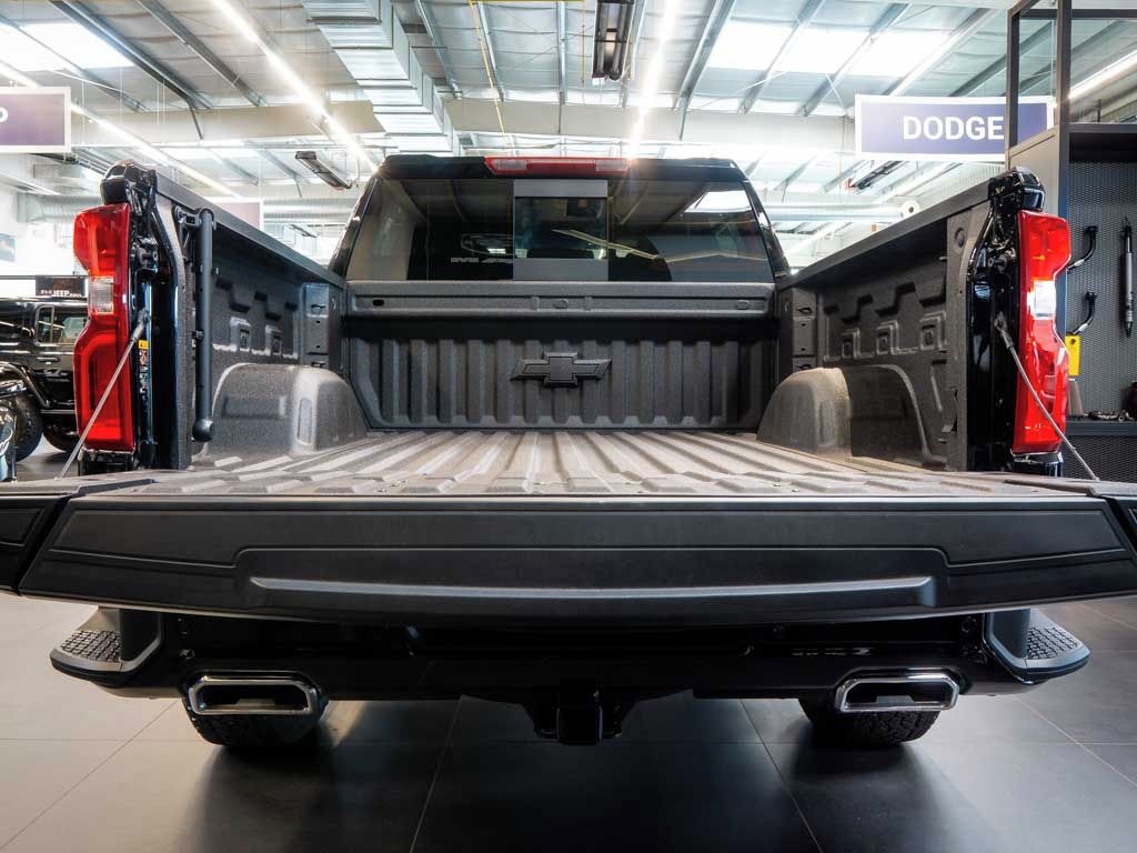 Chevrolet Silverado, 5.3 RST Z71, True North Pack - fotka 6
