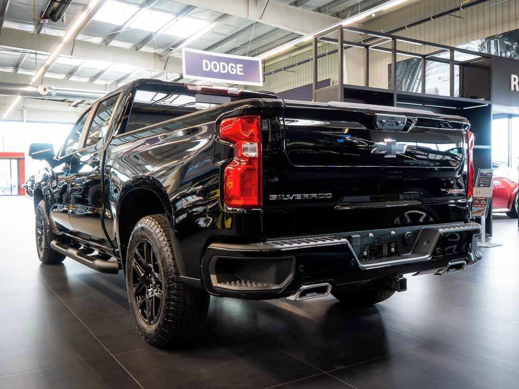 Chevrolet Silverado, 5.3 RST Z71, True North Pack - fotka 2