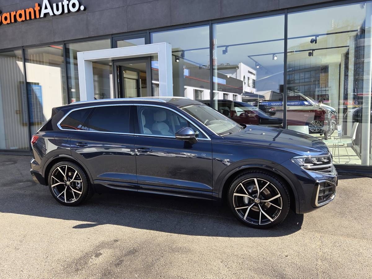 Volkswagen Touareg, R-Line 3.0 TDI 210 kW 4M - fotka 4