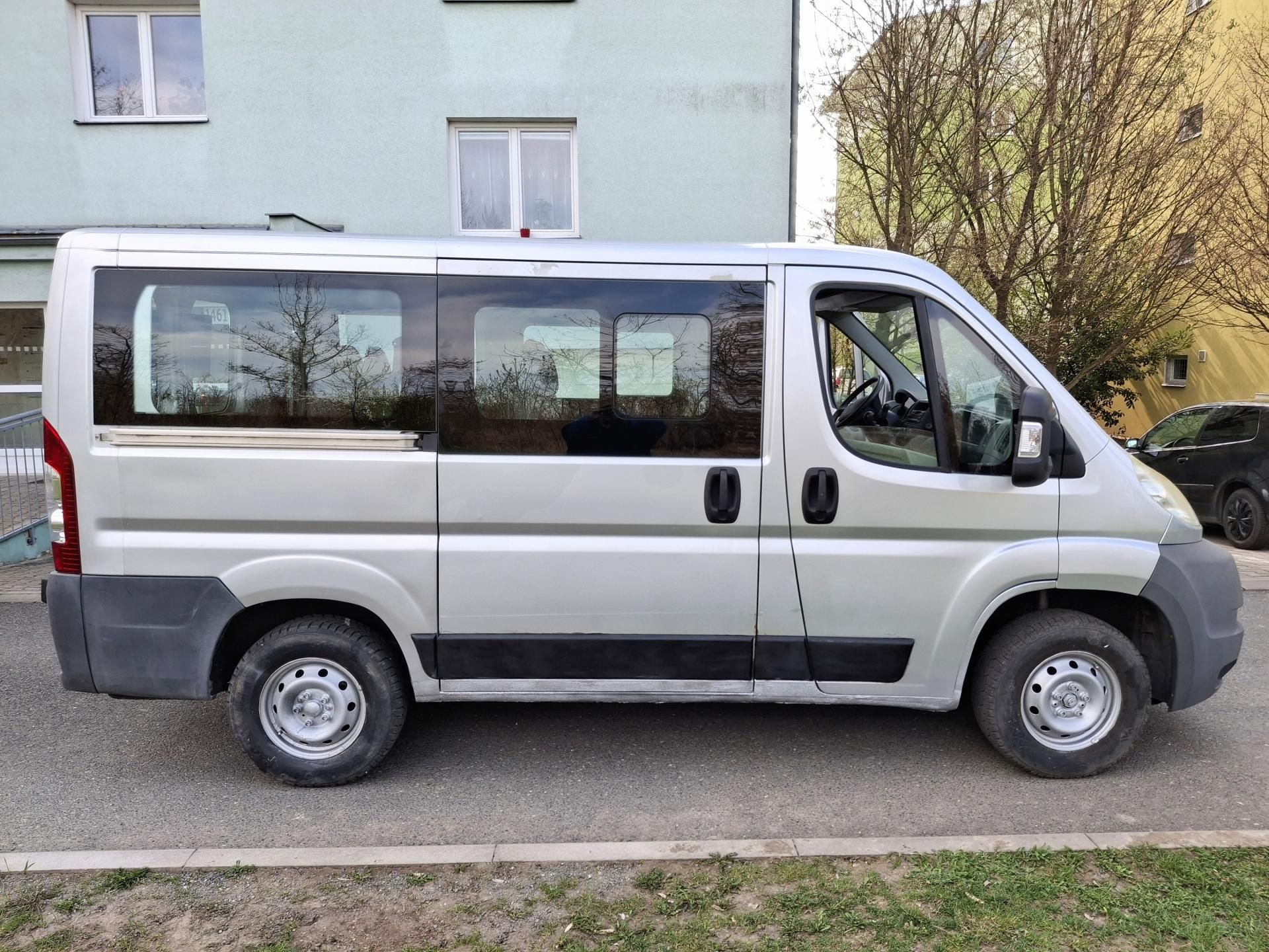 Peugeot Boxer, 3.0 HDI  9 sedadel 1. majitel - fotka 3