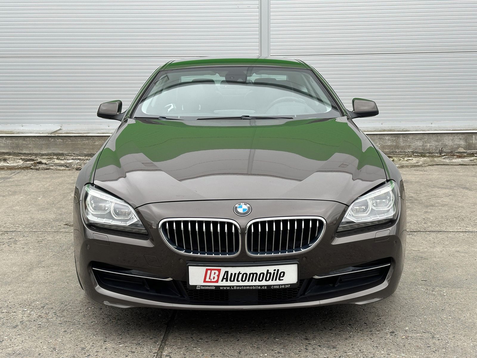 BMW Řada 6, 640d Coupé 8AT 230kW Head-Up A - fotka 2