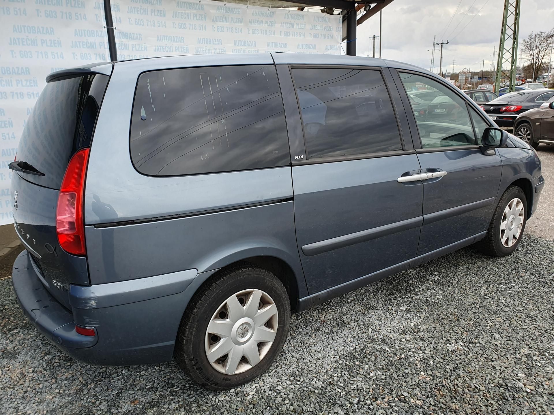 Peugeot 807, 2.0 HDI 100 KW - fotka 5