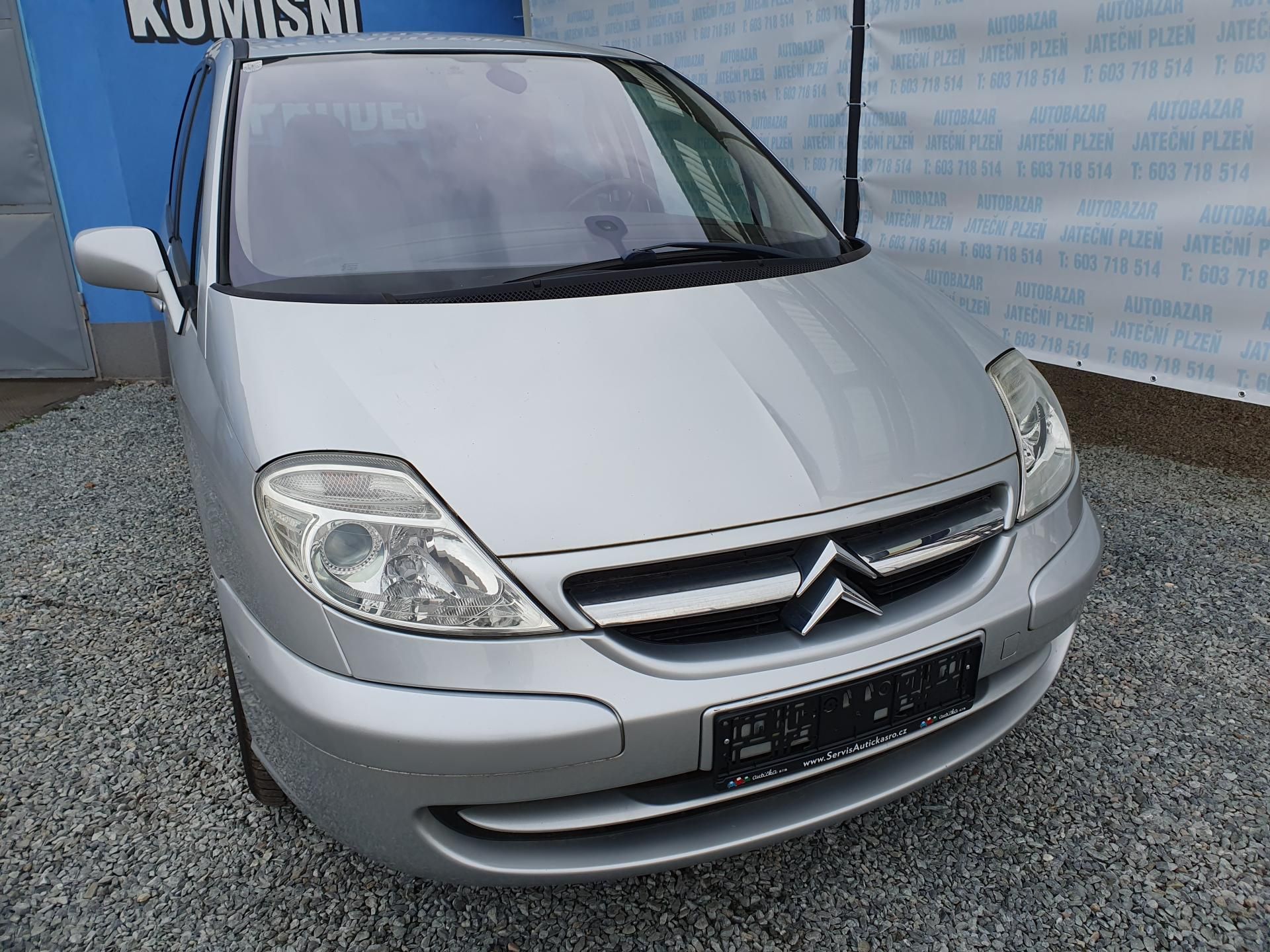 Citroën C8, 2.0 HDI 100 KW - fotka 4