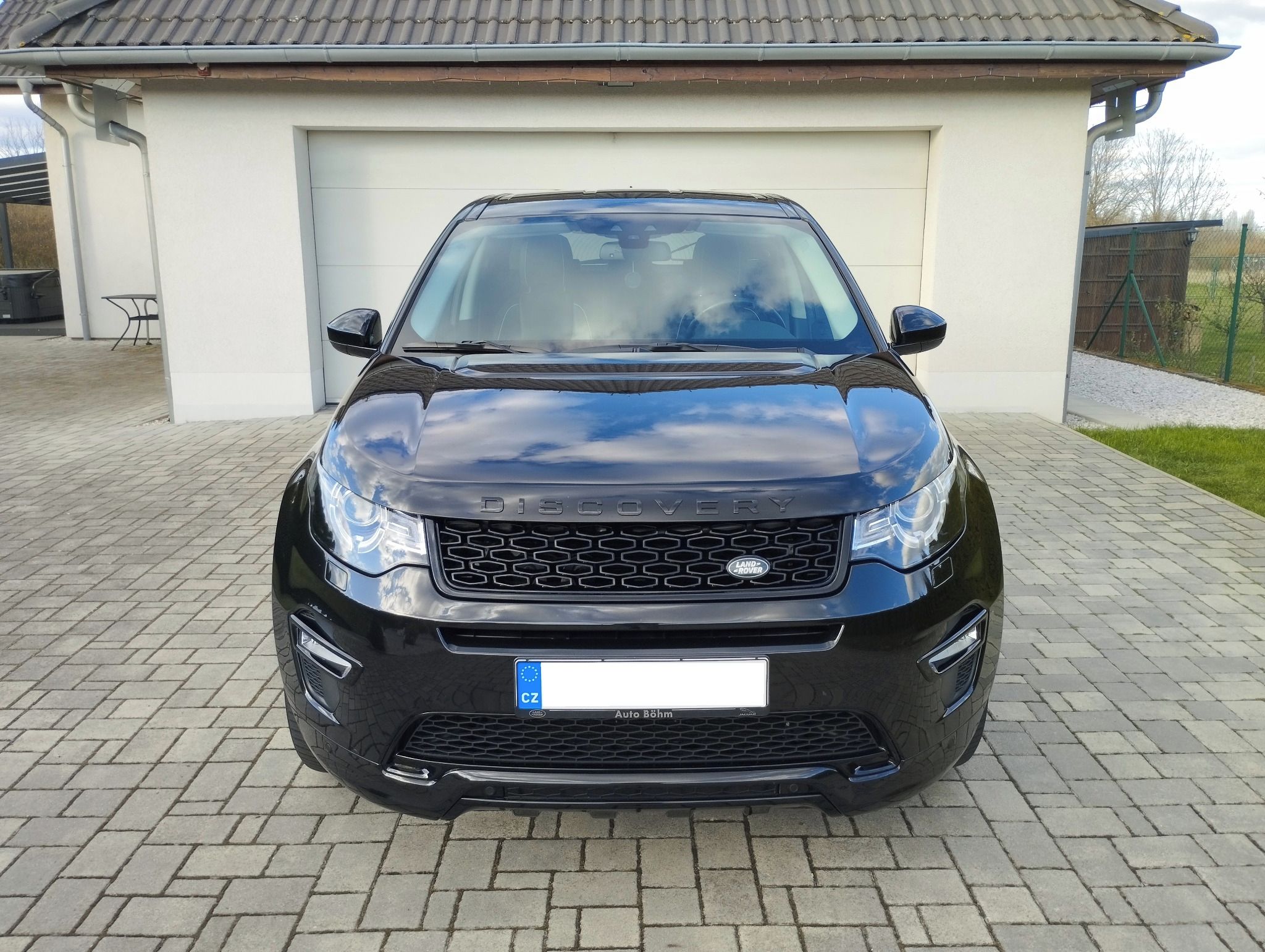 Land Rover Discovery Sport, 2.0 D 4WD R-DYNAMIC - fotka 2
