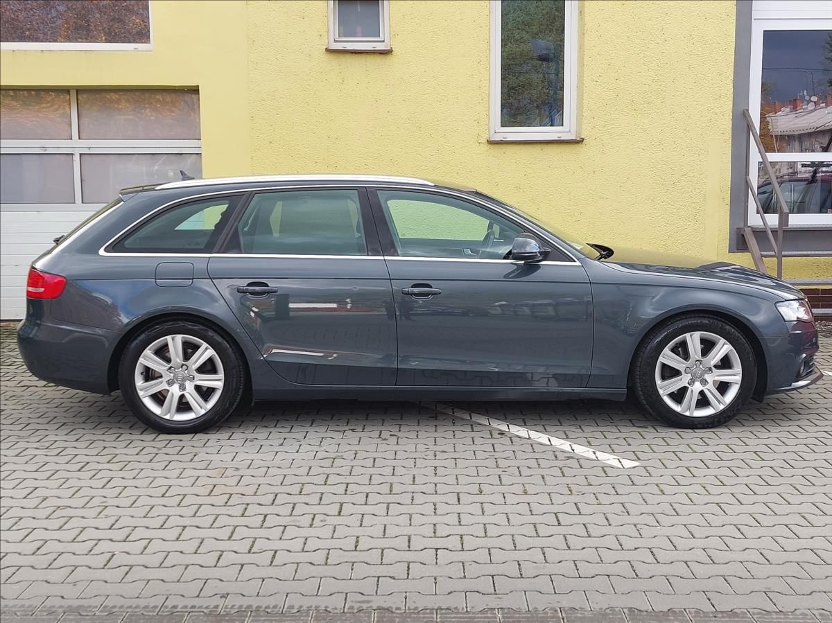 Audi A4, 1,8 TFSi *SERV.KN*NOVÉ ROZVODY - fotka 6