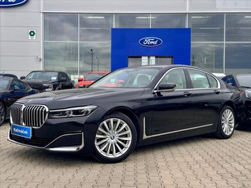 4,4 750i xDrive 390 kW DPH