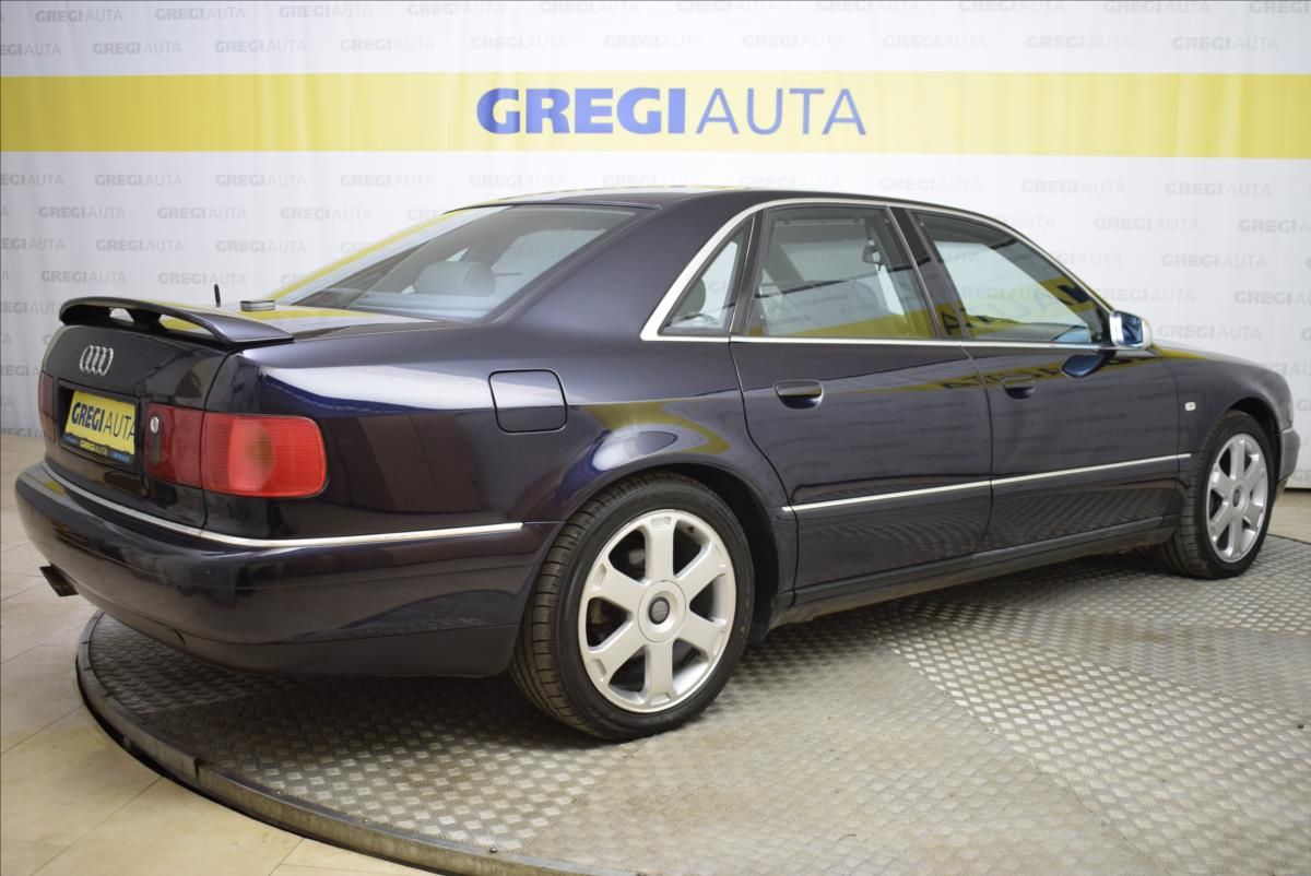 Audi S8, 4,2 i QUATTRO,SUPER STAV - fotka 5