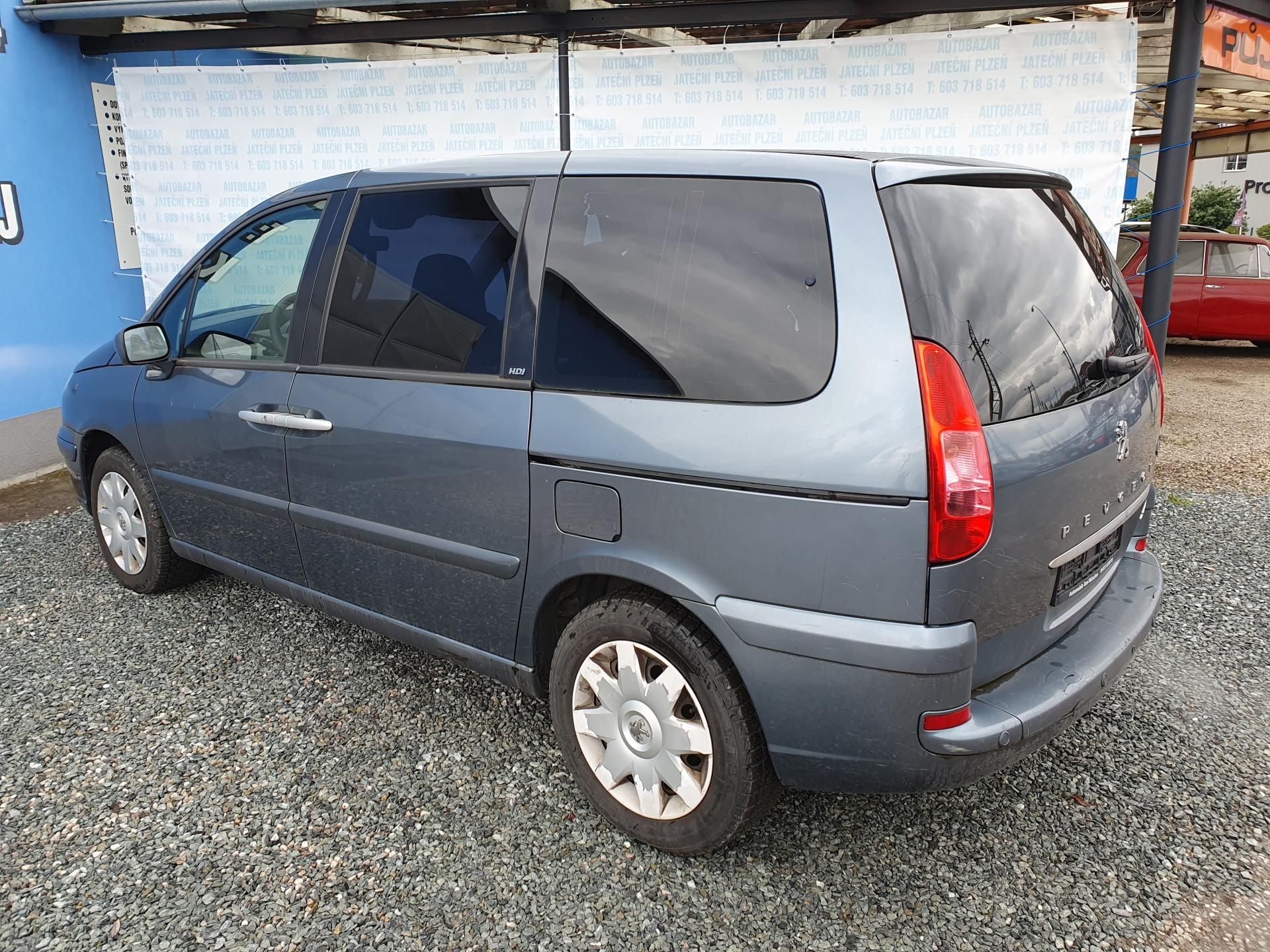 Peugeot 807, 2.0 HDI 100 KW - fotka 6
