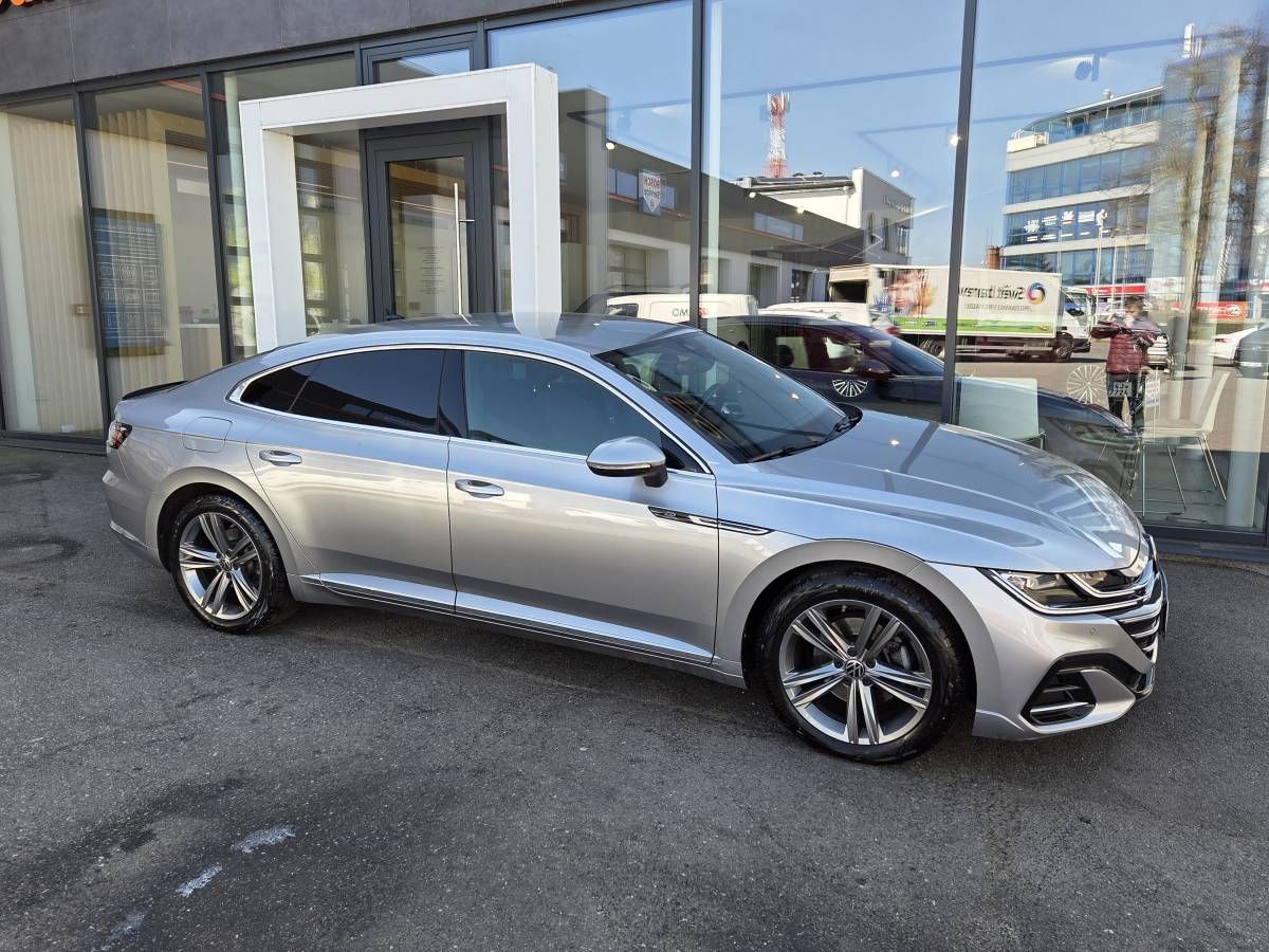 Volkswagen Arteon, R-Line 2.0 TDI DSG7 - fotka 4