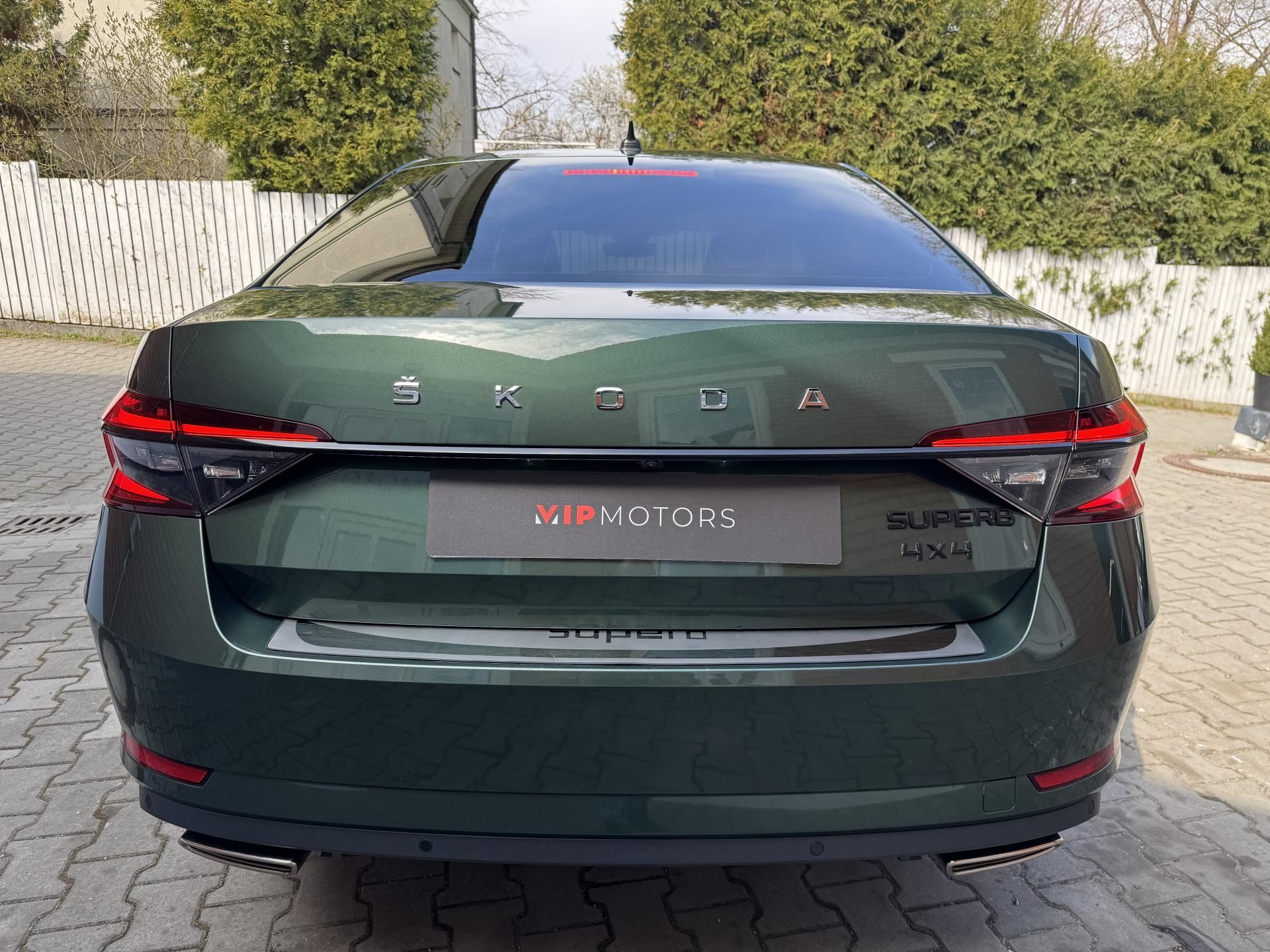 Škoda Superb, 2.0TSi-DSG-4x4-206KW-L&K-ČR - fotka 5