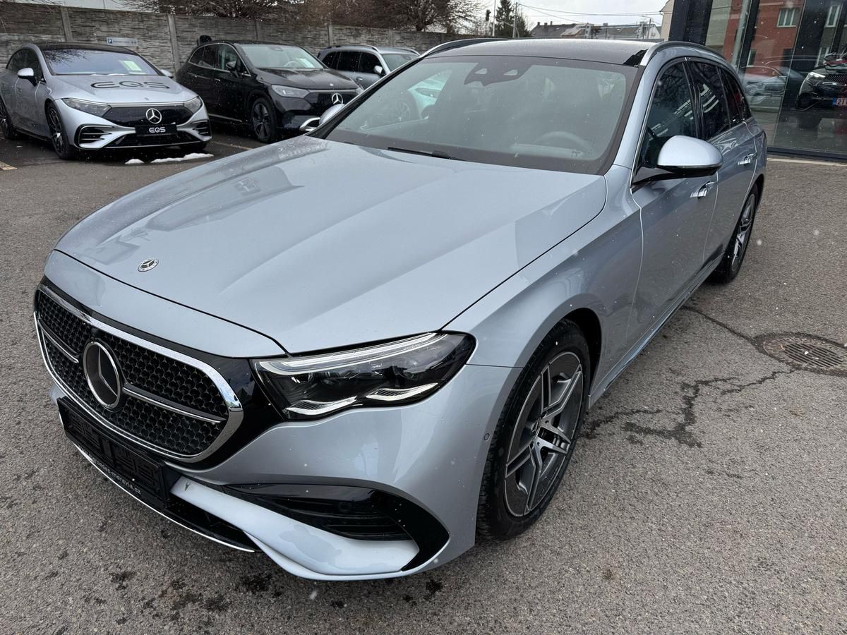 Mercedes-Benz Třídy E, E 220 d 4MATIC kombi - fotka 3