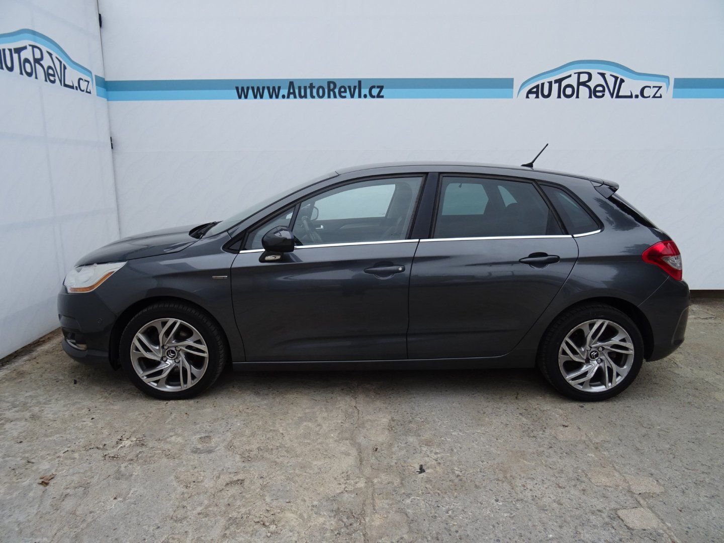 Citroën C4, 1.6HDi,84kW,S.kn,klima,ALU - fotka 6