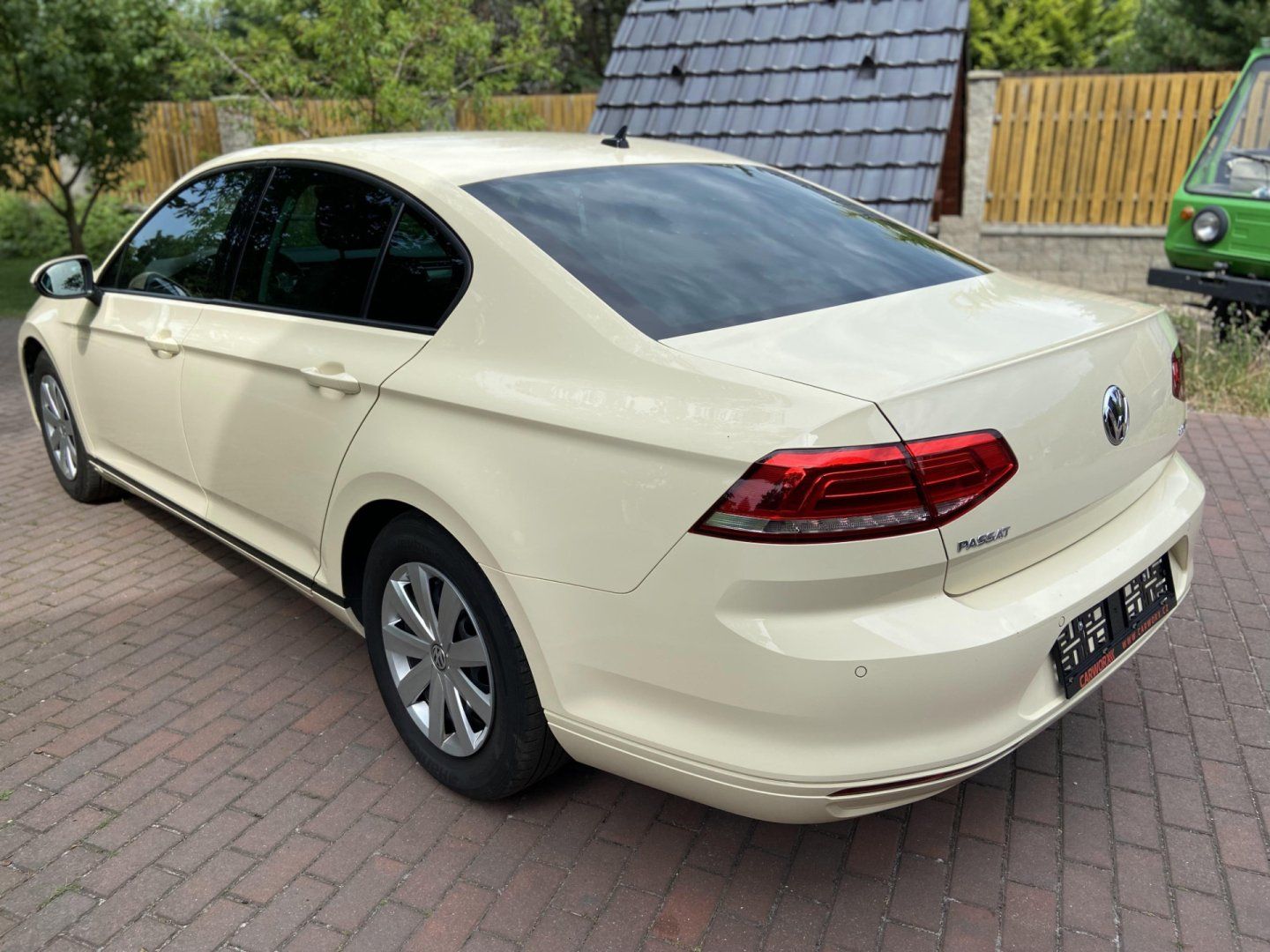 Volkswagen Passat, 2.0Tdi 110kw DSG - fotka 5