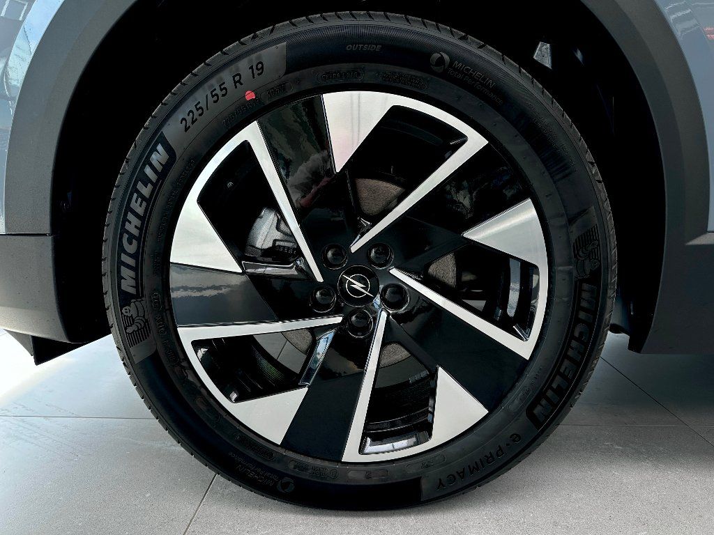 Opel Grandland, Ultimate Mild-Hybrid AT + ZP - fotka 5