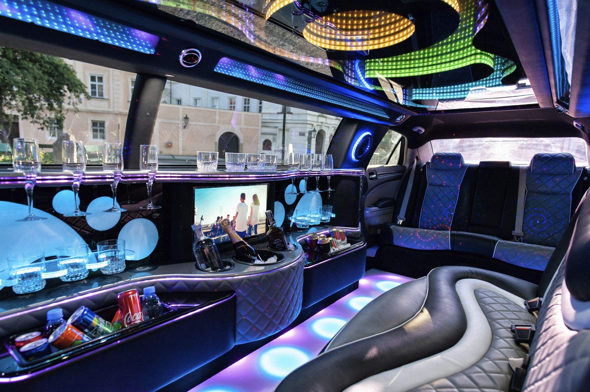 Lancia Thema, Stretch Limousine Dlouha Limo - fotka 2