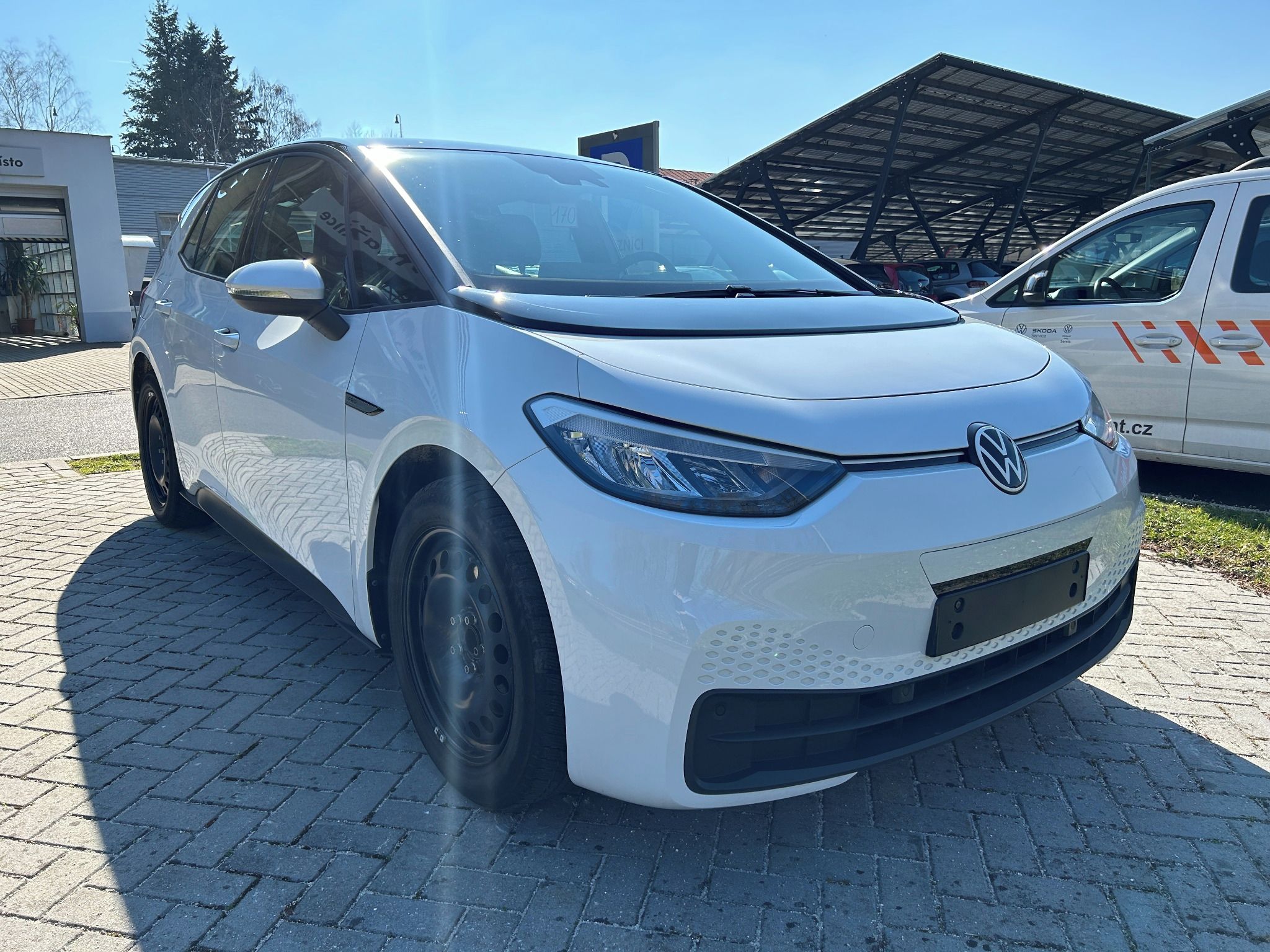 Volkswagen ID.3, Pro 107kw a 58kwh - fotka 3