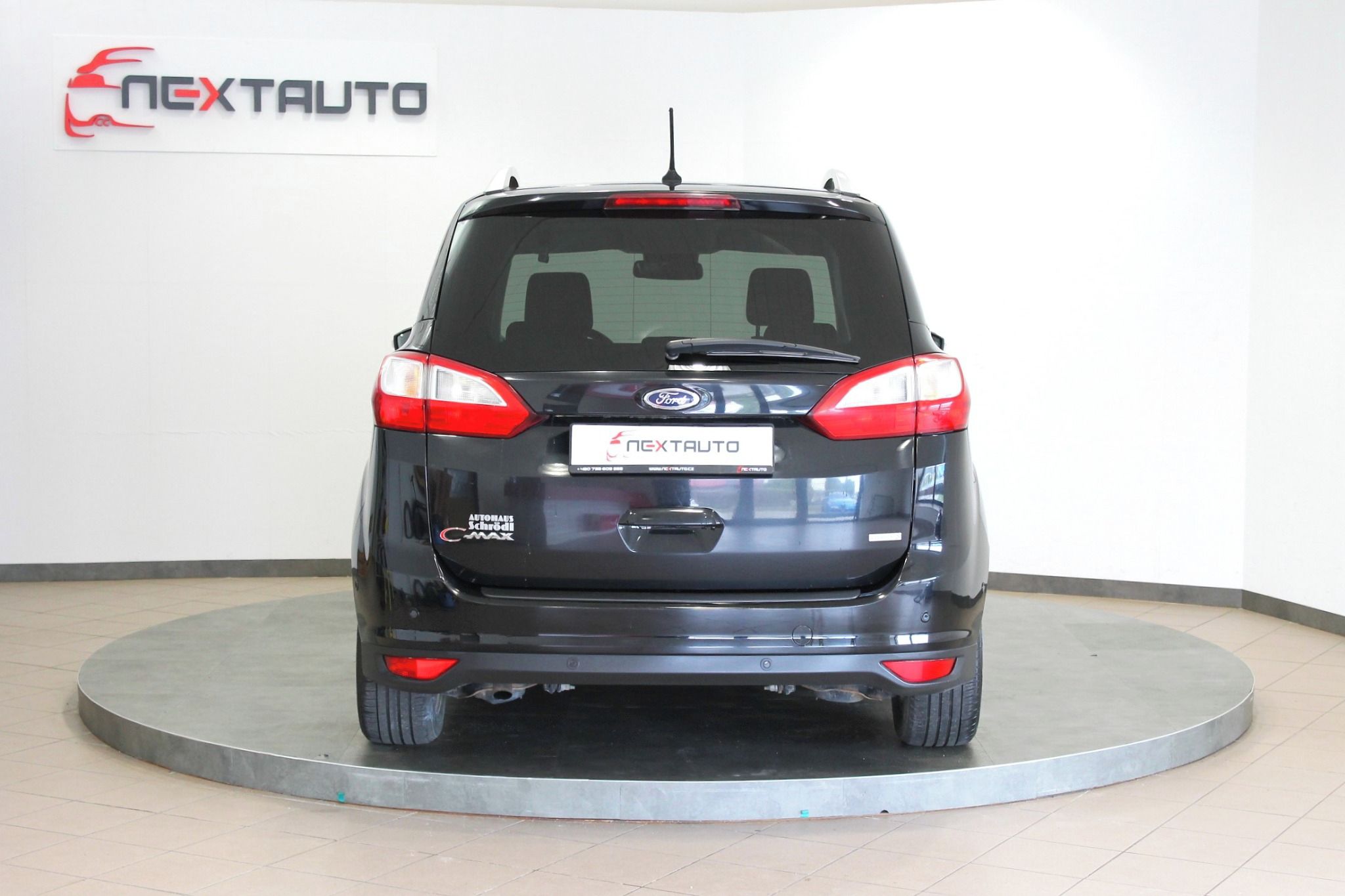 Ford Grand C-MAX, 1.0 EcoBoost 92 kW 7-MÍST - fotka 4